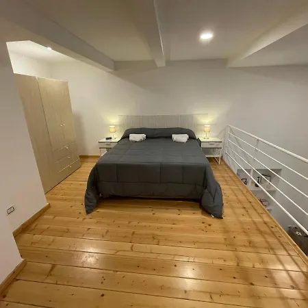 La Casa Spagnola * נאפולי
